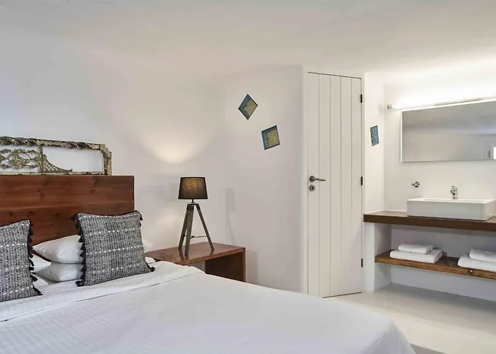 Almyra Guest Houses